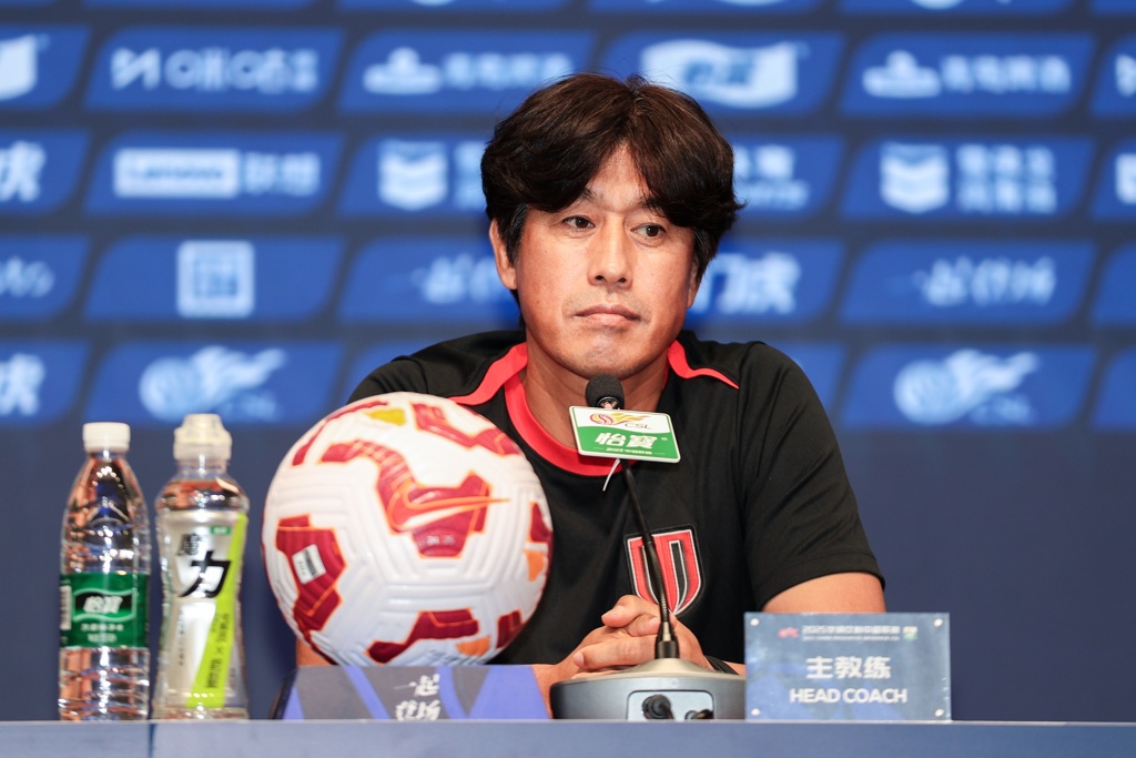 徐正源：想保持第一就需要做好更多细节 会灵活安排人员打好亚冠